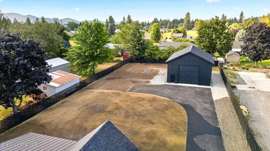 343 E Dakota Avenue Hayden ID 83835