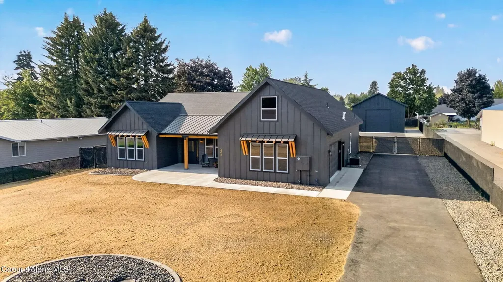 343 E Dakota Avenue Hayden ID 83835