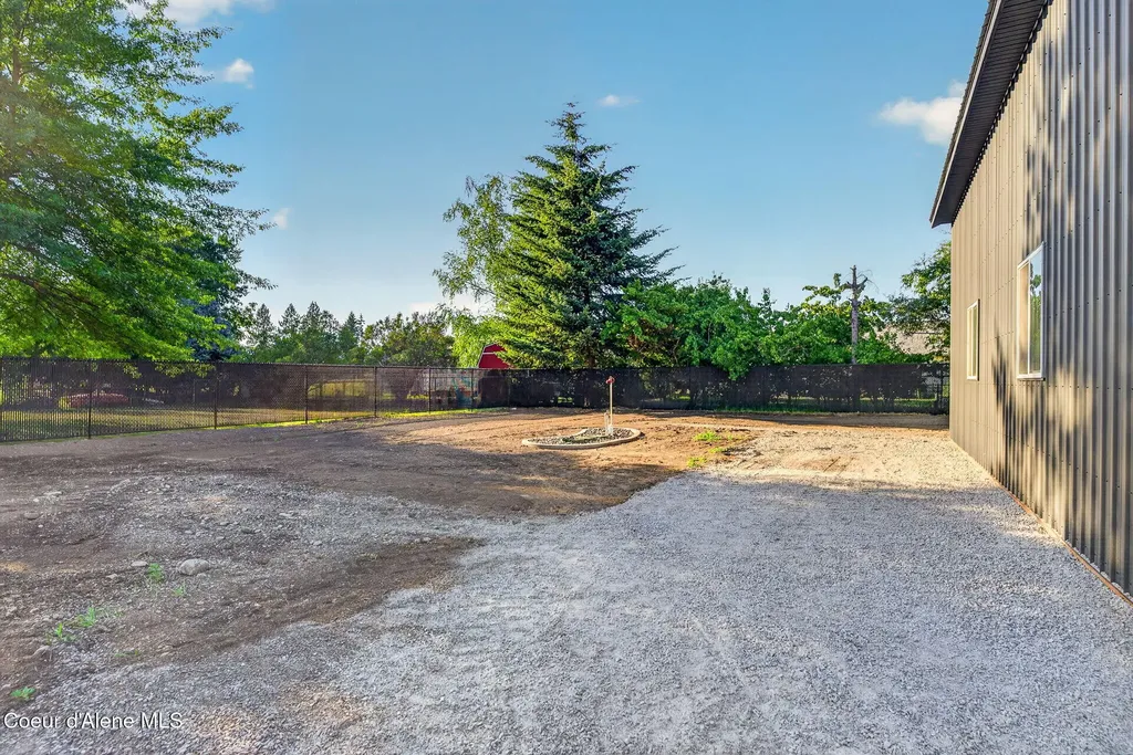 343 E Dakota Avenue Hayden ID 83835