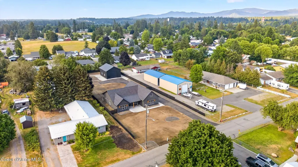 343 E Dakota Avenue Hayden ID 83835