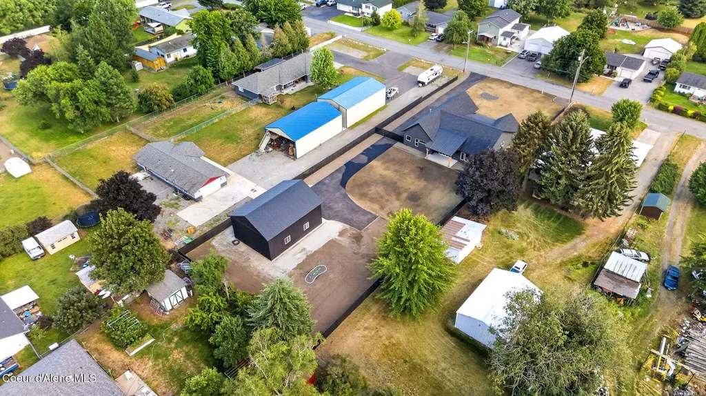 343 E Dakota Avenue Hayden ID 83835