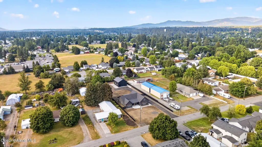 343 E Dakota Avenue Hayden ID 83835