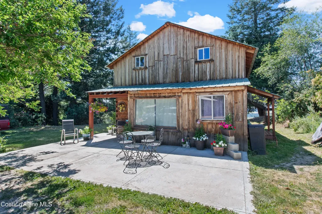 190 Tenaschuck Lane Plummer ID 83851