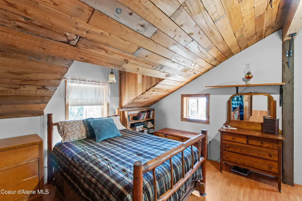 190 Tenaschuck Lane Plummer ID 83851
