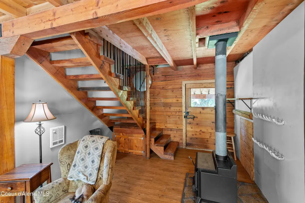 190 Tenaschuck Lane Plummer ID 83851