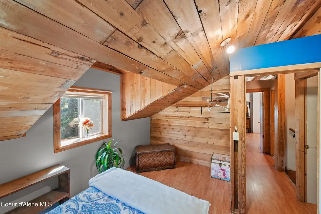 190 Tenaschuck Lane Plummer ID 83851