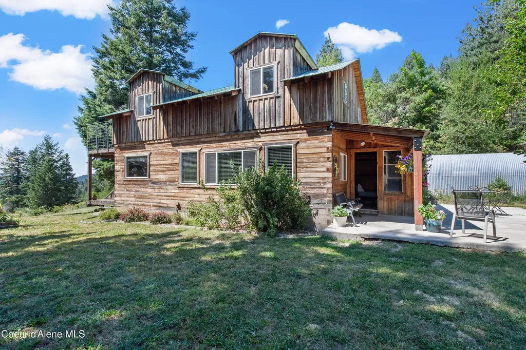 190 Tenaschuck Lane Plummer ID 83851