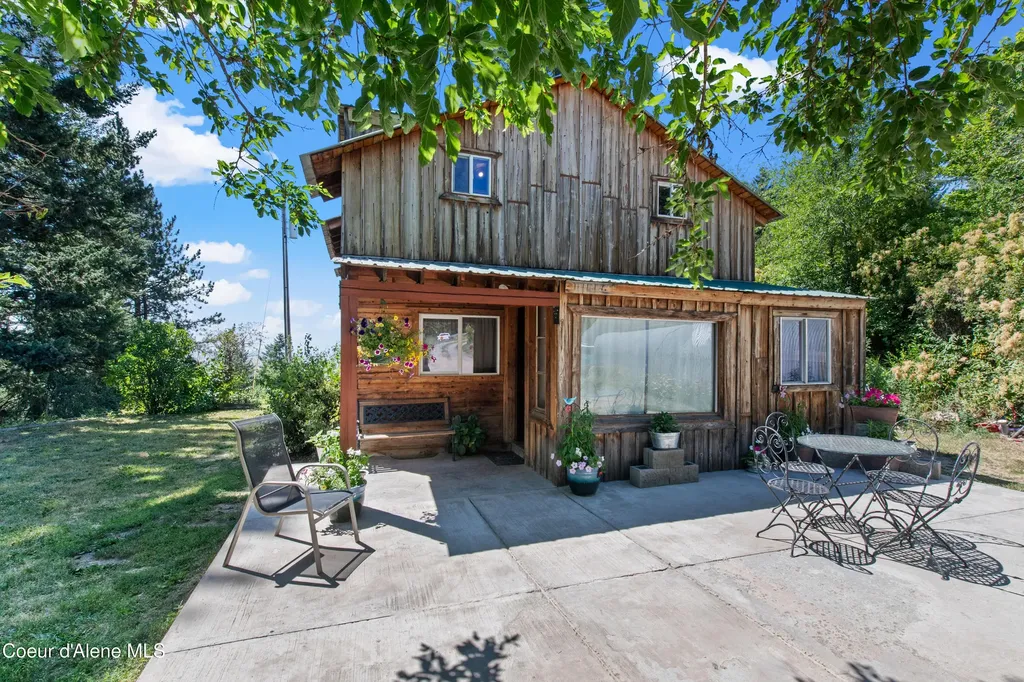 190 Tenaschuck Lane Plummer ID 83851