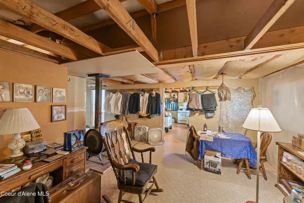 190 Tenaschuck Lane Plummer ID 83851