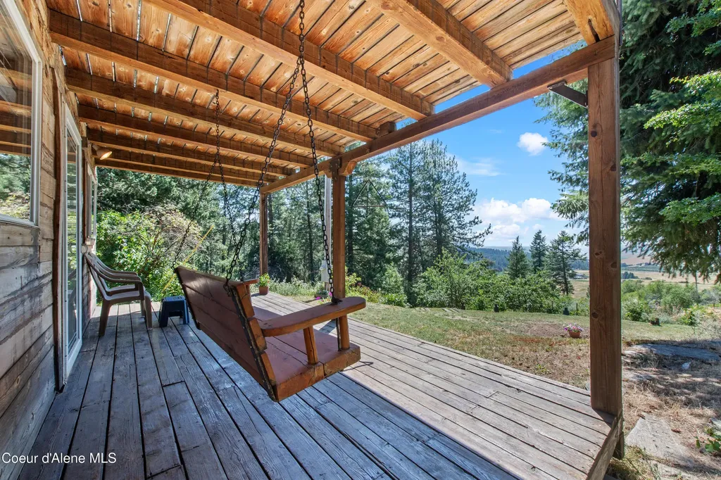 190 Tenaschuck Lane Plummer ID 83851
