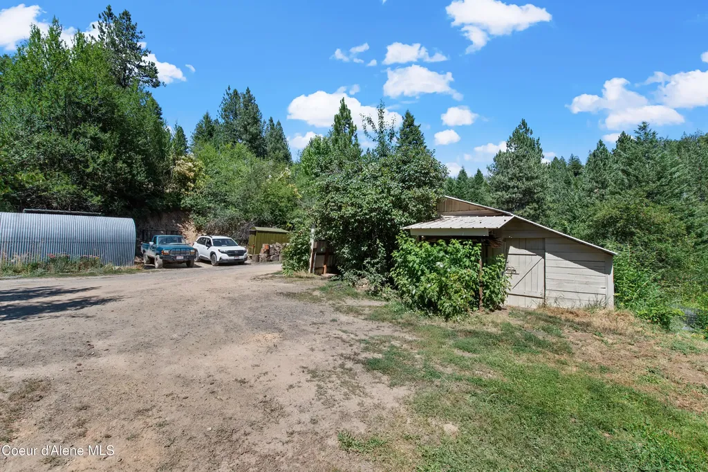 190 Tenaschuck Lane Plummer ID 83851