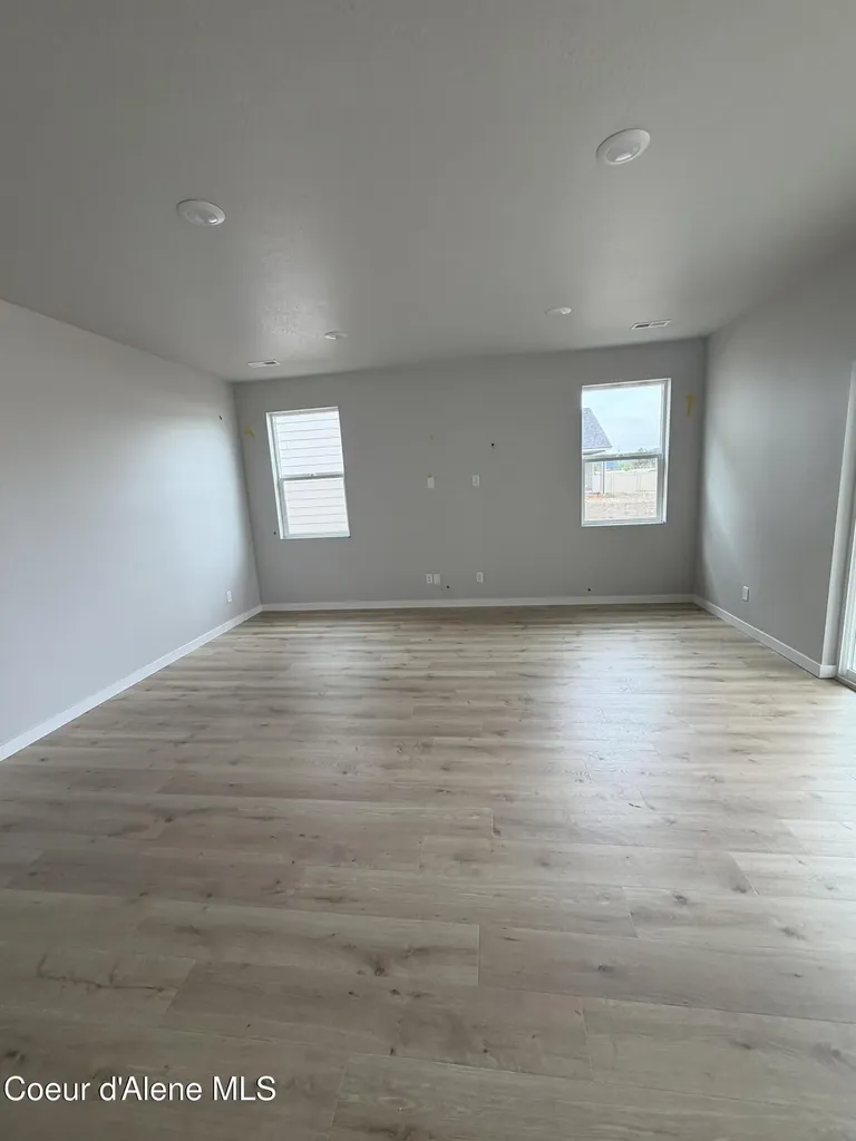 3199 N Pale Fox Street Post Falls ID 83854