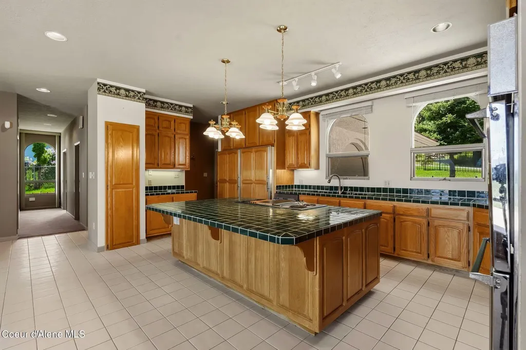 191 Indian Meadows Road Sandpoint ID 83864