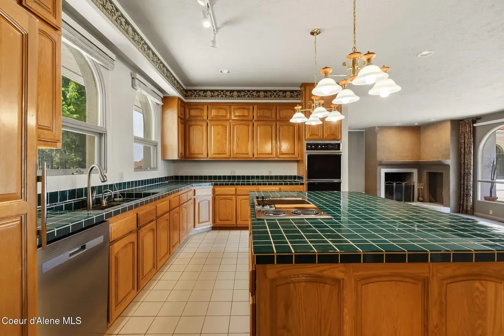 191 Indian Meadows Road Sandpoint ID 83864