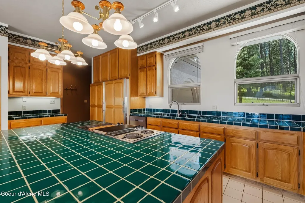 191 Indian Meadows Road Sandpoint ID 83864