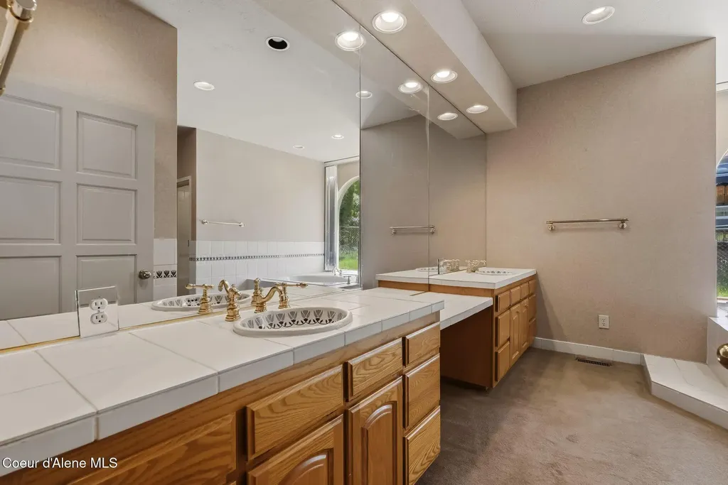 191 Indian Meadows Road Sandpoint ID 83864