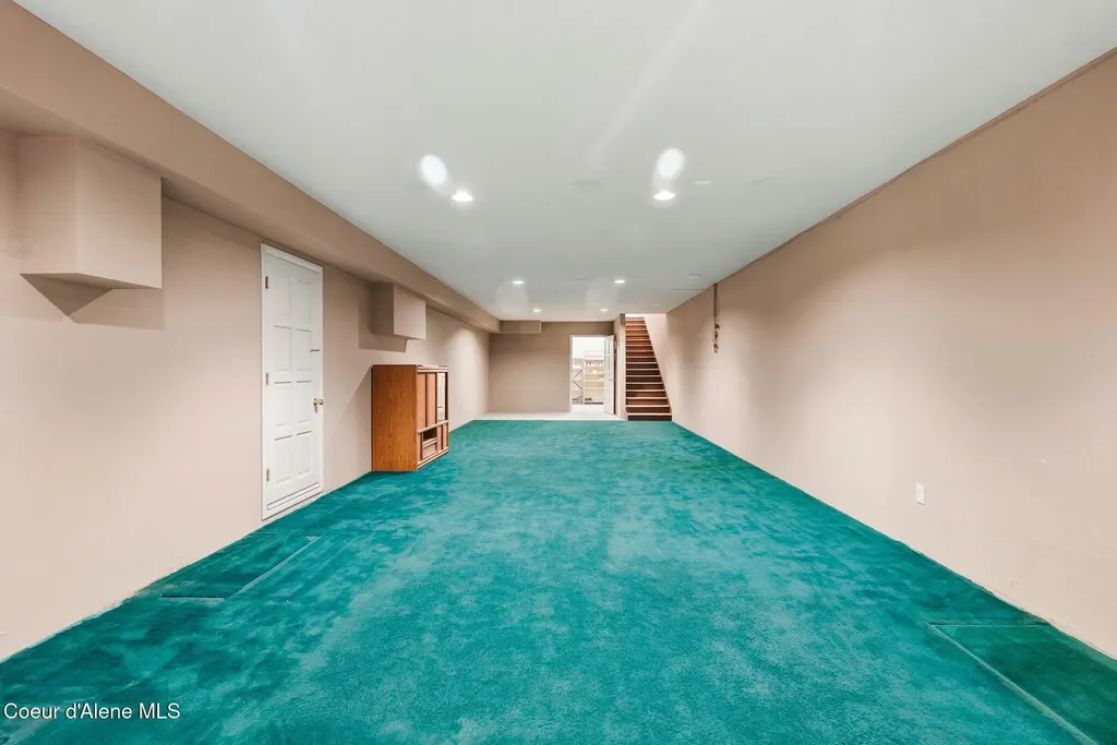 191 Indian Meadows Road Sandpoint ID 83864