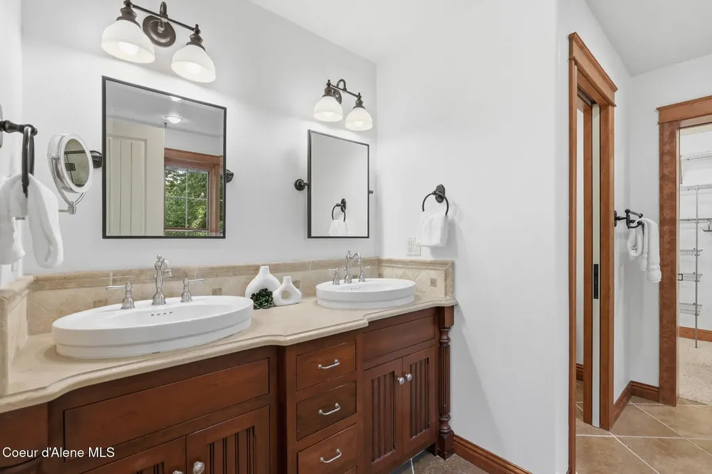 9622 N Country Club Drive Hayden Lake ID 83835