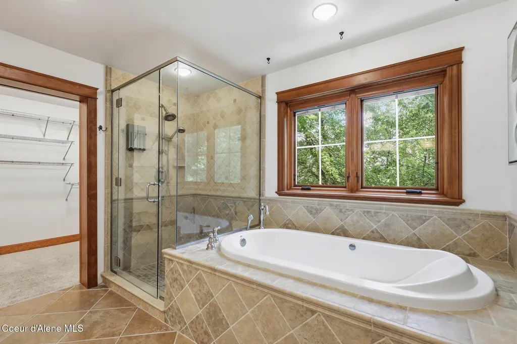 9622 N Country Club Drive Hayden Lake ID 83835