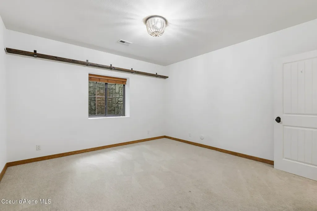9622 N Country Club Drive Hayden Lake ID 83835