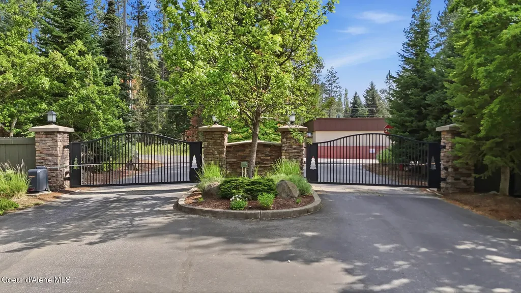 9622 N Country Club Drive Hayden Lake ID 83835