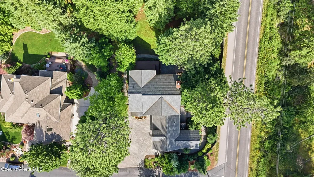 9622 N Country Club Drive Hayden Lake ID 83835