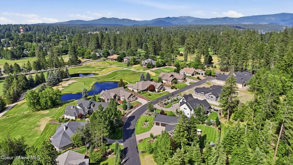 9622 N Country Club Drive Hayden Lake ID 83835