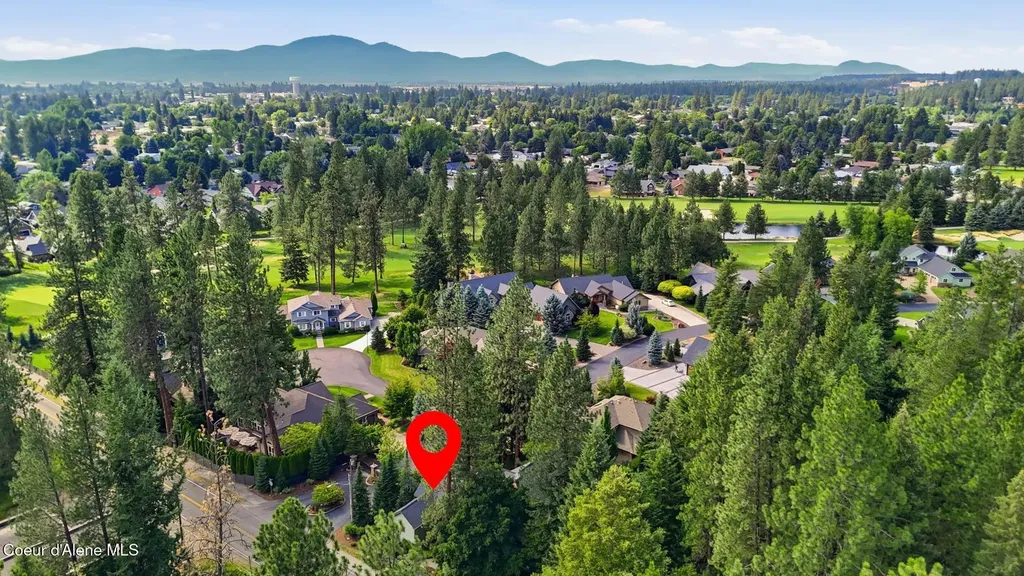 9622 N Country Club Drive Hayden Lake ID 83835