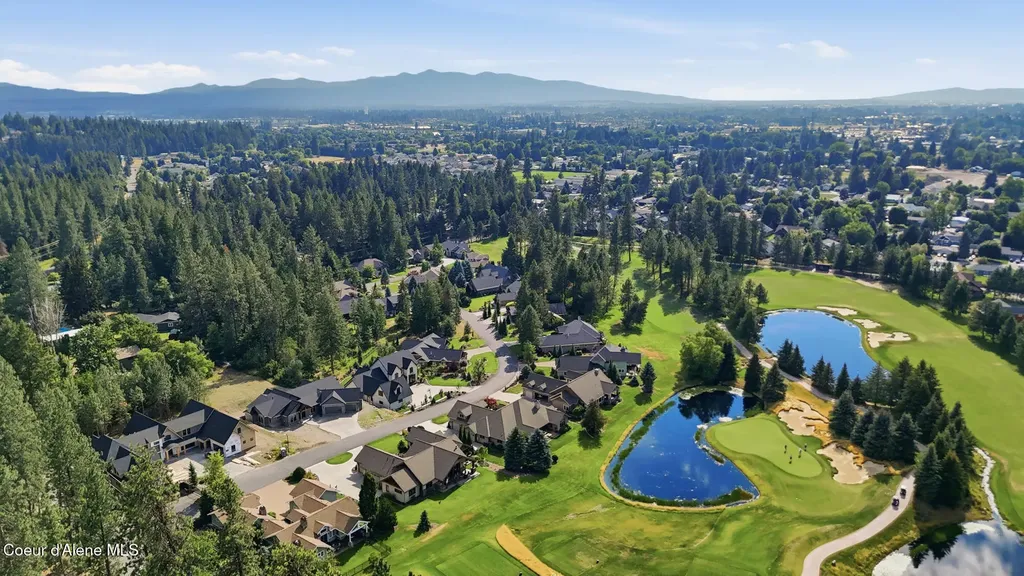 9622 N Country Club Drive Hayden Lake ID 83835