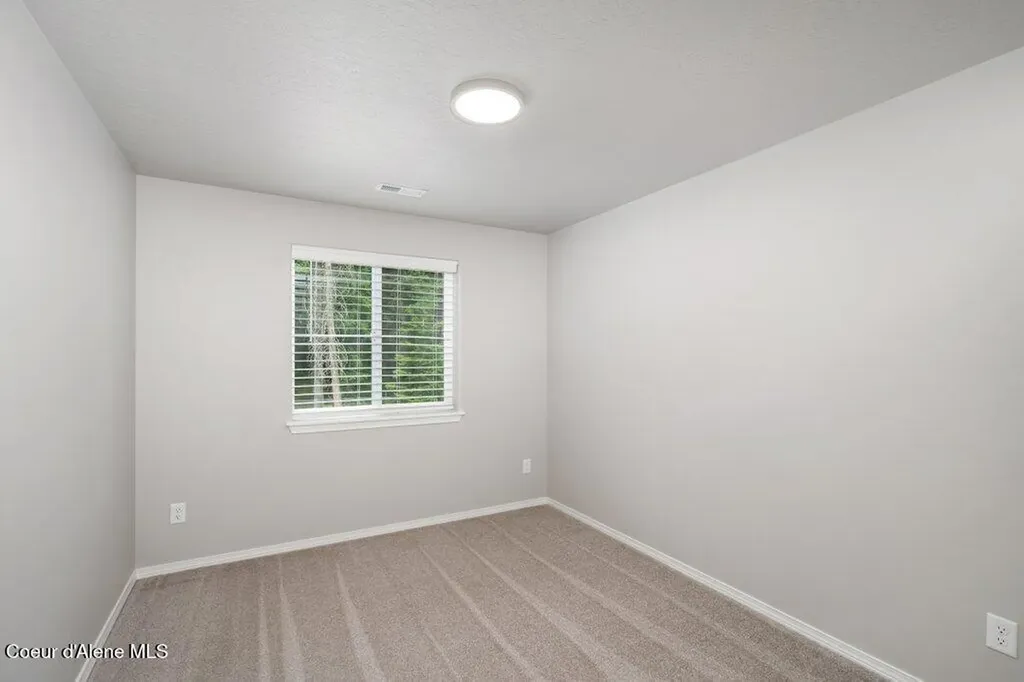 12847 N Genesis Boulevard Hayden Lake ID 83835