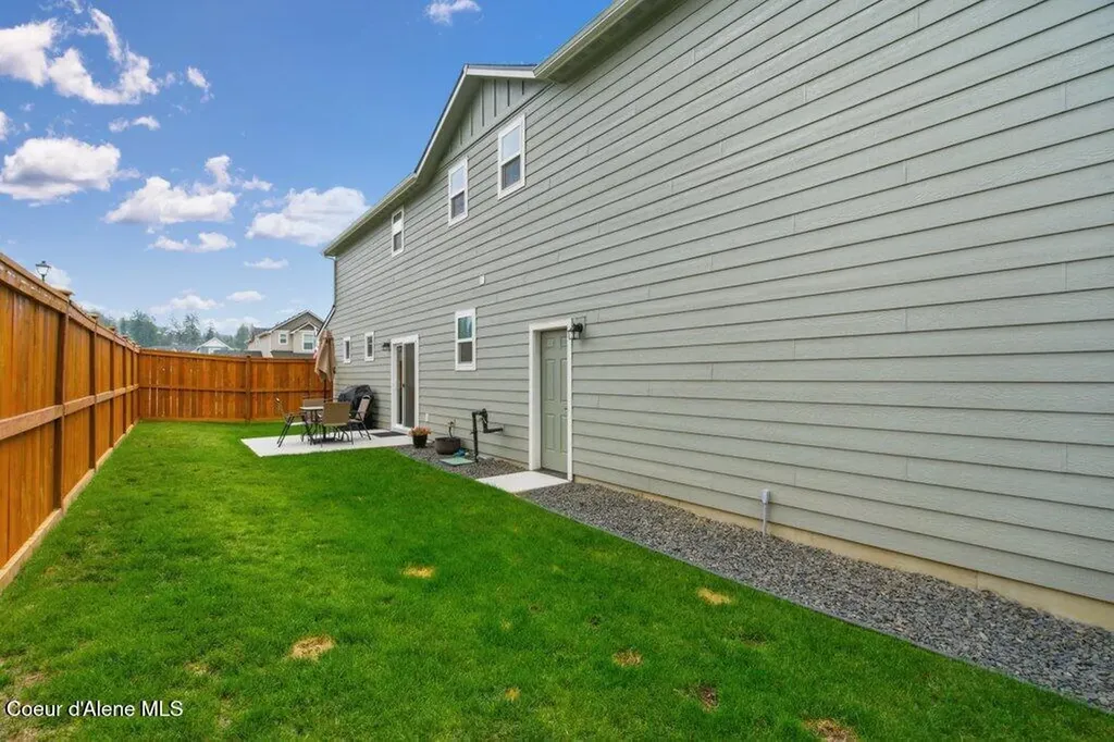 12847 N Genesis Boulevard Hayden Lake ID 83835