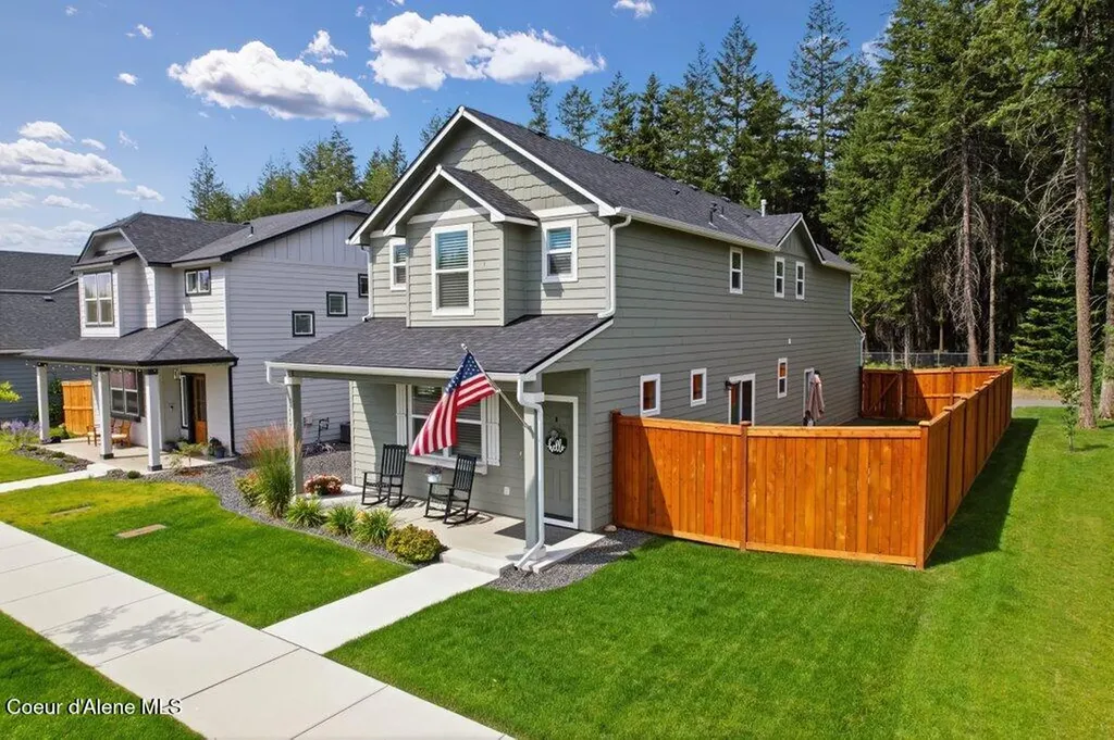 12847 N Genesis Boulevard Hayden Lake ID 83835
