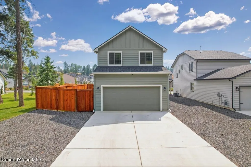 12847 N Genesis Boulevard Hayden Lake ID 83835