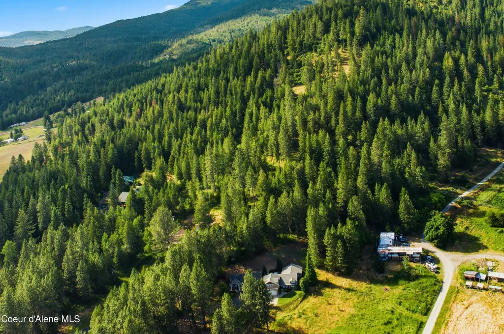 11917 W Hidden Valley Road Rathdrum ID 83858