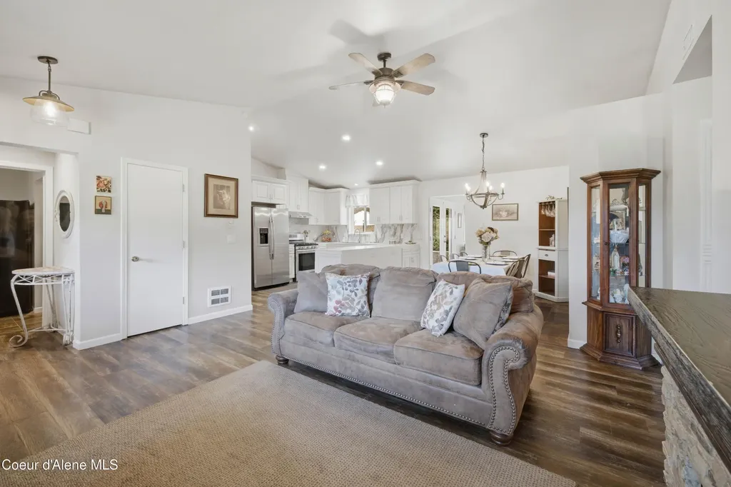 11917 W Hidden Valley Road Rathdrum ID 83858