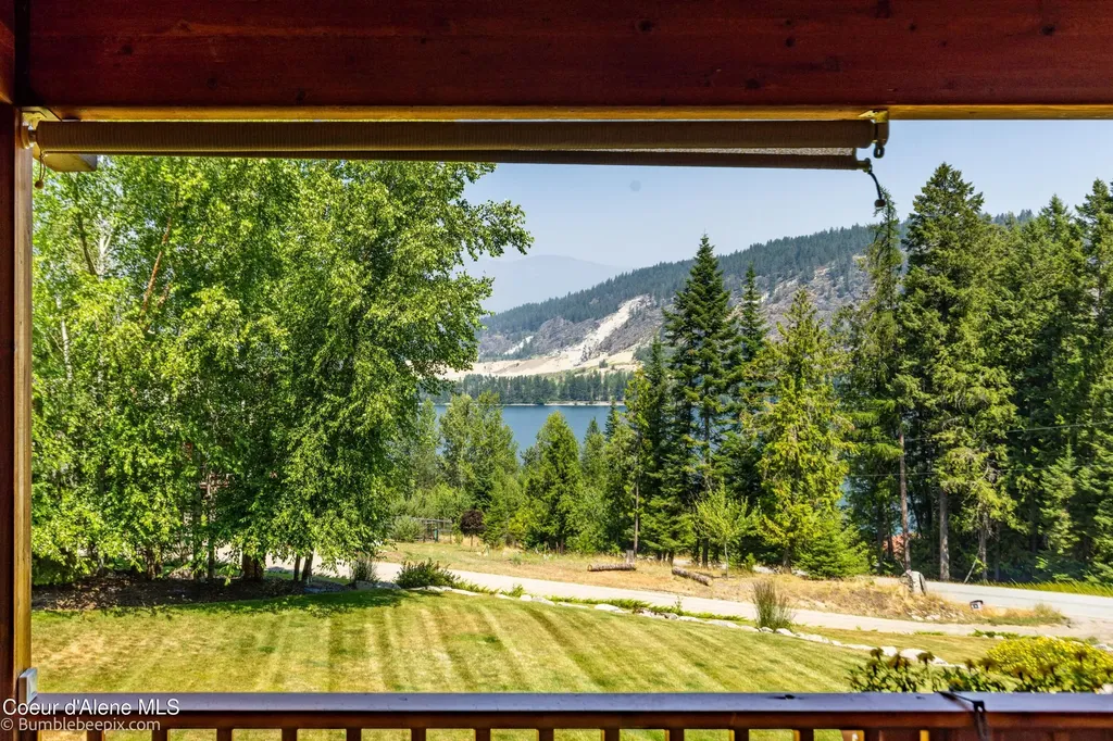 71 Buck Ridge Sagle ID 83860