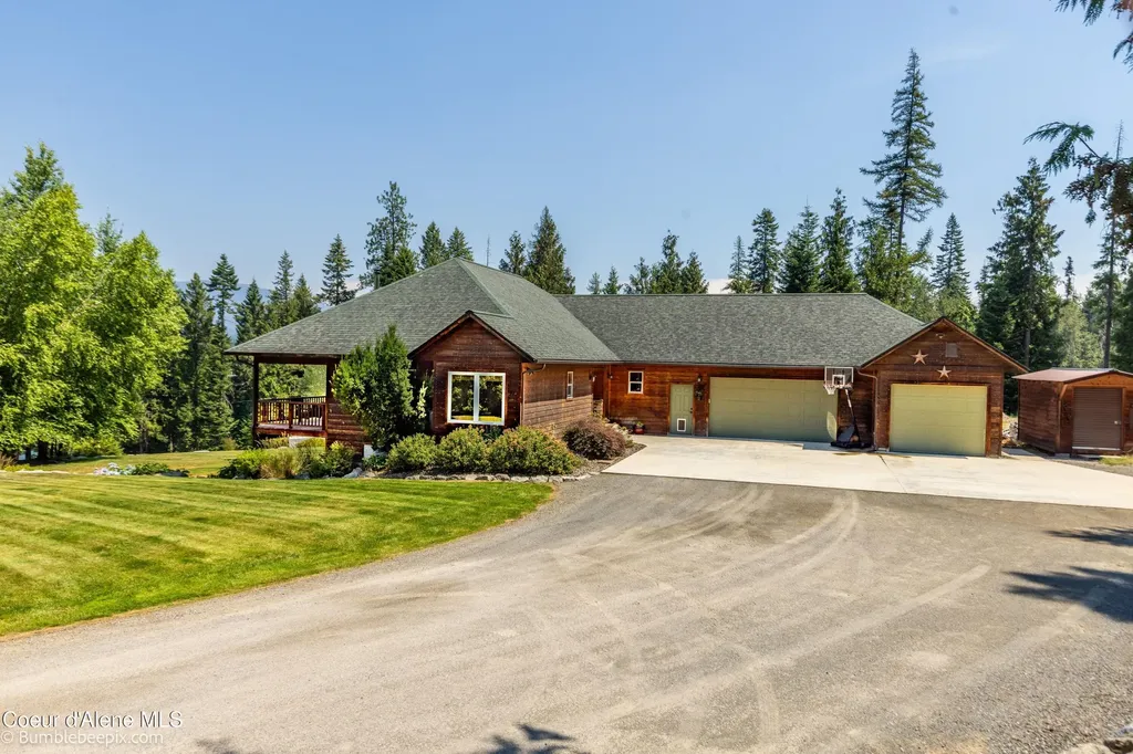 71 Buck Ridge Sagle ID 83860