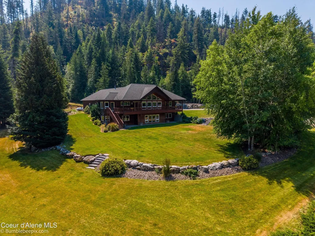 71 Buck Ridge Sagle ID 83860