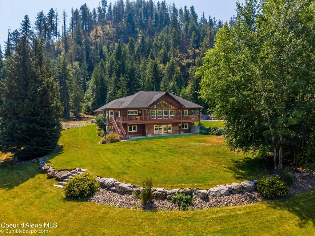 71 Buck Ridge Sagle ID 83860