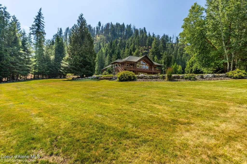 71 Buck Ridge Sagle ID 83860