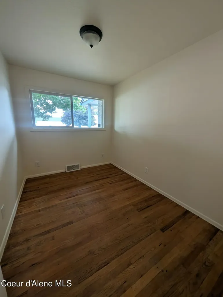 6725 Augusta Street Bonners Ferry ID 83805