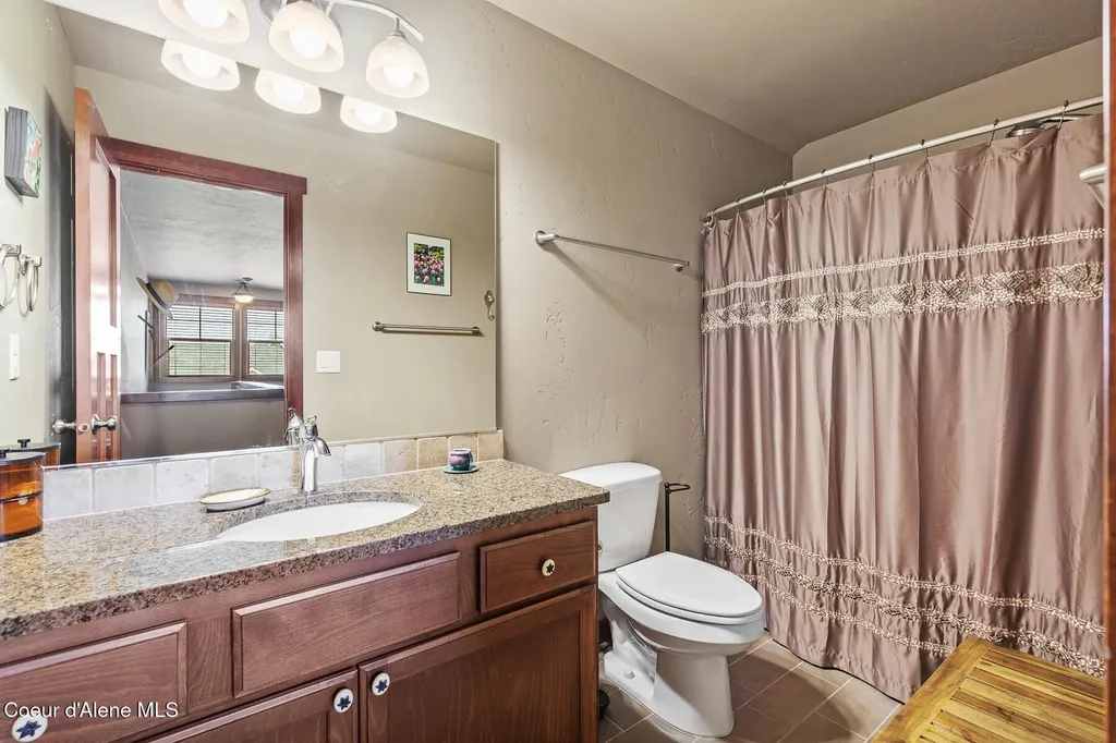 4414 W Riverway Place Coeur D'alene ID 83814