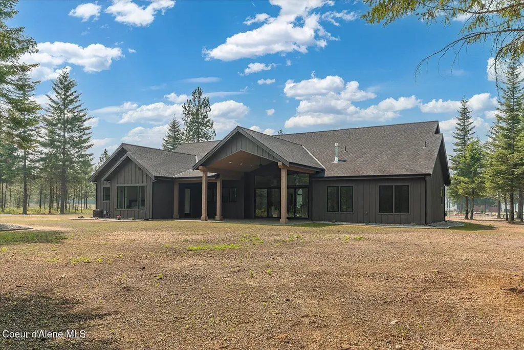21064 N Ranch View Drive Rathdrum ID 83858