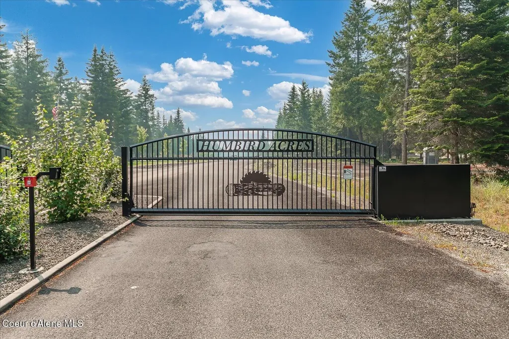 21064 N Ranch View Drive Rathdrum ID 83858