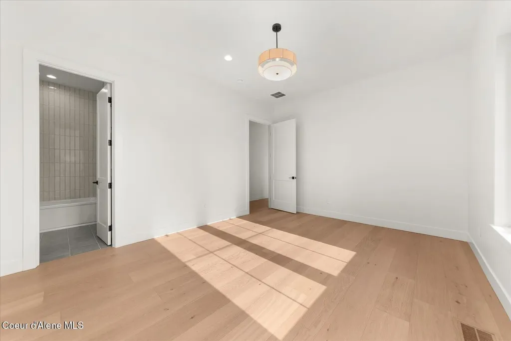 21064 N Ranch View Drive Rathdrum ID 83858