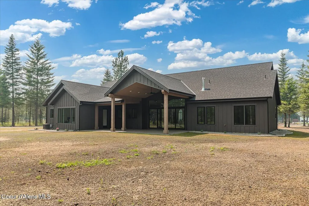 21064 N Ranch View Drive Rathdrum ID 83858