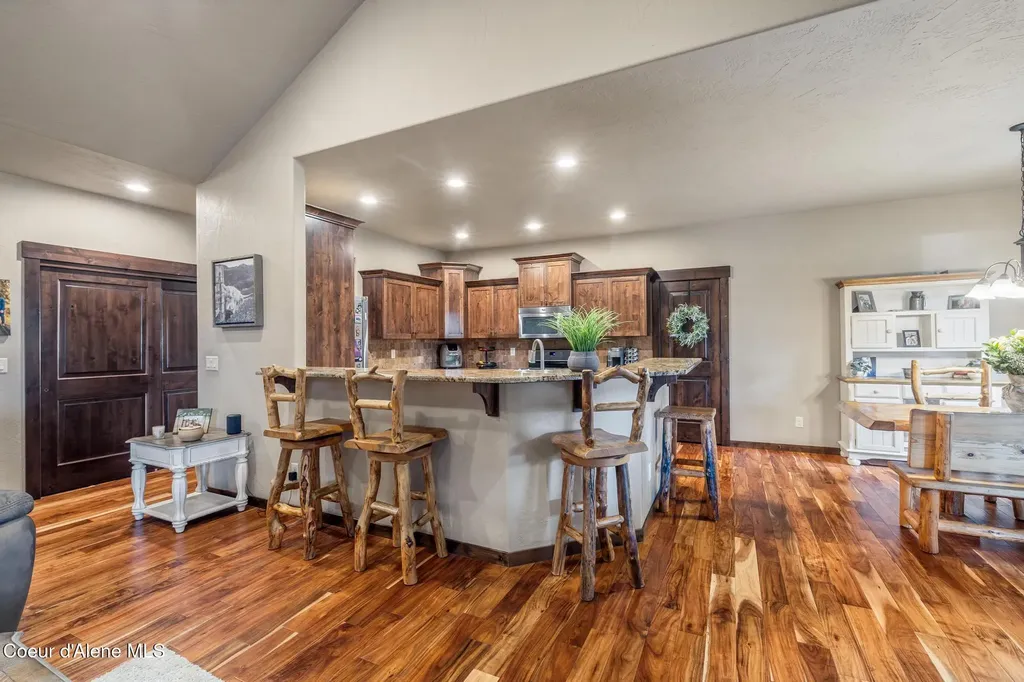 1122 E Maroon Creek Drive Hayden ID 83835