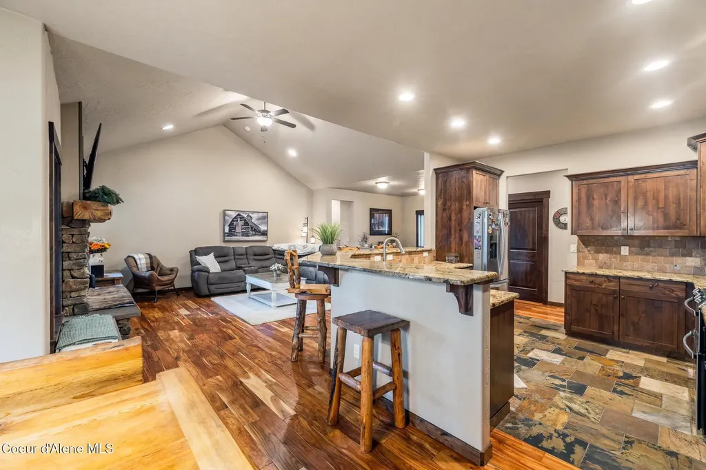 1122 E Maroon Creek Drive Hayden ID 83835