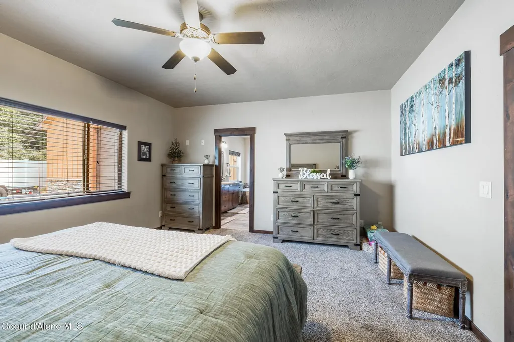 1122 E Maroon Creek Drive Hayden ID 83835