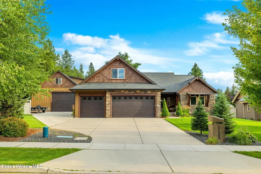 1122 E Maroon Creek Drive Hayden ID 83835